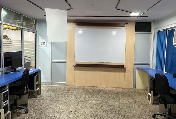 Centre images
